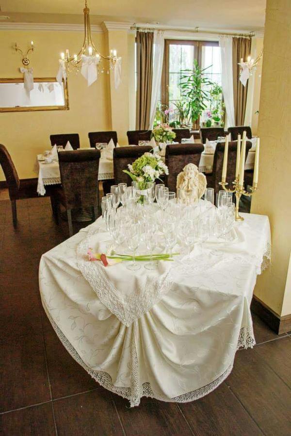 Hotel Bialy Kruk Starogard Gdański Exterior foto