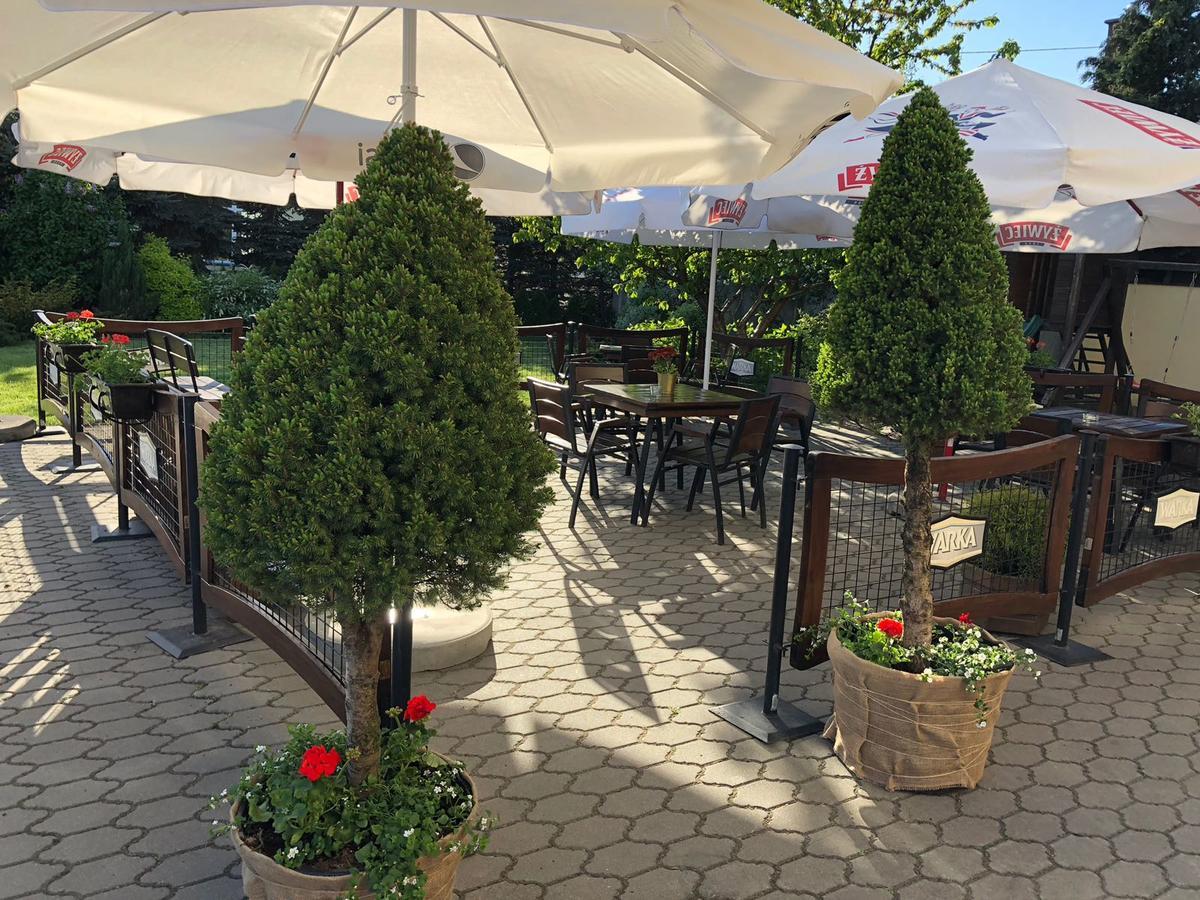 Hotel Bialy Kruk Starogard Gdański Exterior foto